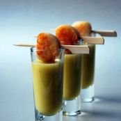 Chupito de crema de pera al jengibre con vieira