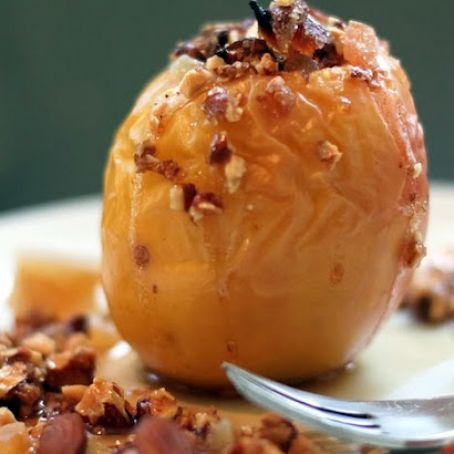 Baked Apple Stuffed with Candied Ginger and Almonds