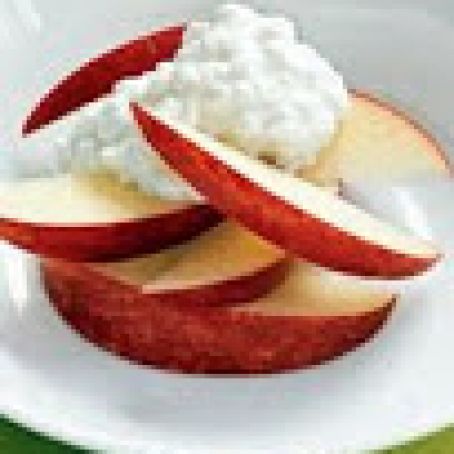 Cottage Cheese and Apples
