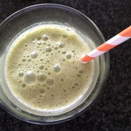 Date Vanilla Almond Smoothie Recipe