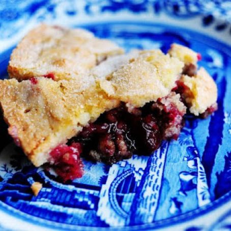Nantucket Cranberry Pie (The Pioneer Woman)