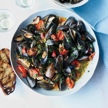 Mussels with White Beans and Chorizo