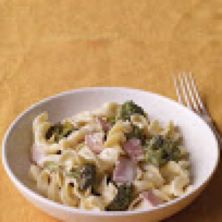 Creamy Pasta w/ Ham and Broccoli