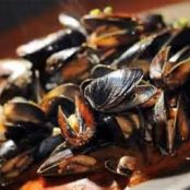 Steamed Mussels with Spicy Red Pepper Aioli