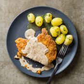 Pan Fried Pork Chops with Milk Gravy