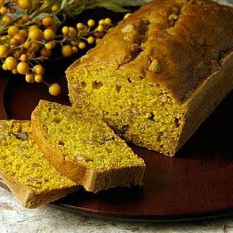 THE BEST Pumpkin Bread