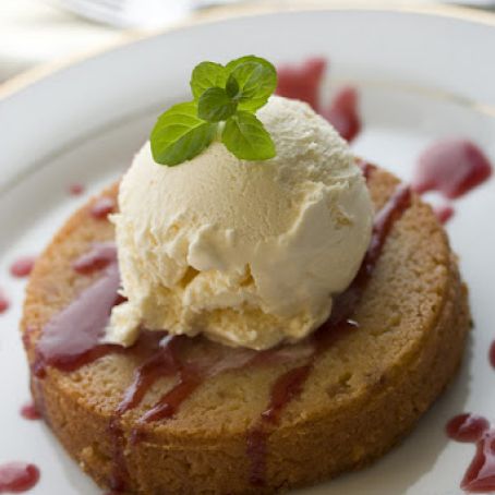 Warm Butter Cake a la Mastro’s