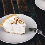 Classic French Banana Cream Pie