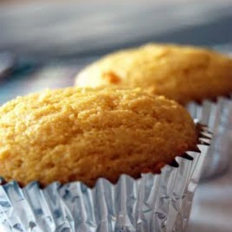 Famous Dave's  Sweet Corn Muffins