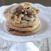 Crispy Brown Butter Chocolate Chunk Cookies
