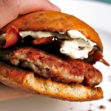 Bacon Attack! Burger with Baconnaise