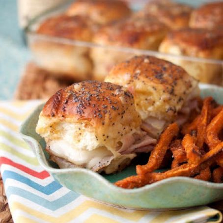 Tide and Thyme » Hot Ham & Cheese Sliders