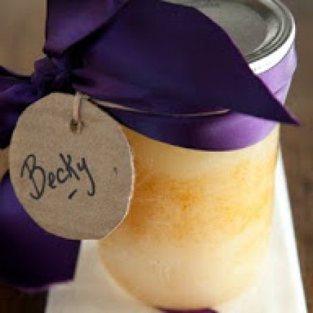 SWEET TEA WITH LEMON SUGAR SCRUB