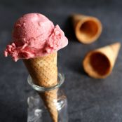 Roasted Strawberry Vanilla Bean Frozen Yogurt