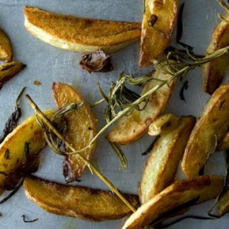 ROSEMARY & GARLIC ROASTED POTATOES