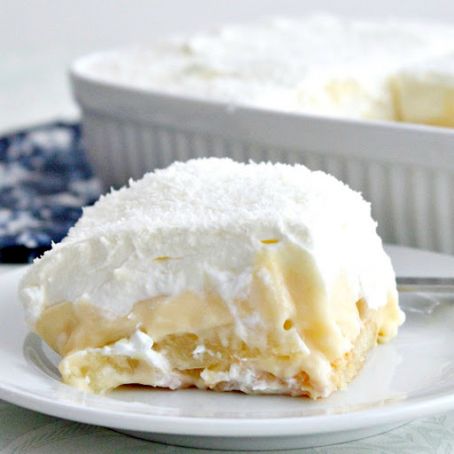 Dreamy Coconut and Pineapple Dessert