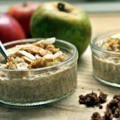 Quinoa Porridge with Apples and Spice