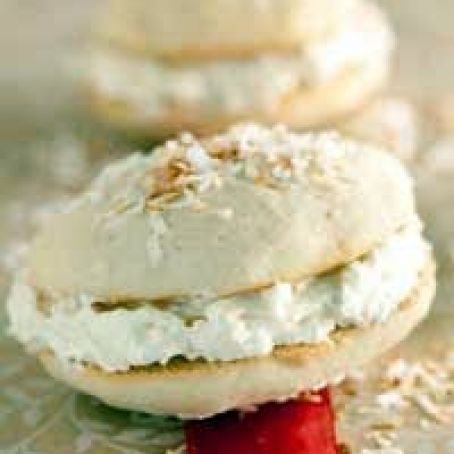 Coconut Whoopie Pies