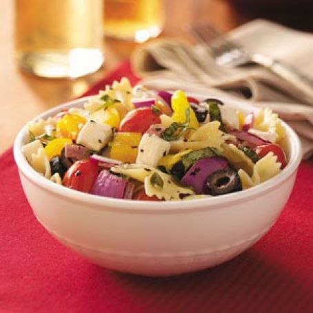 Italian Basil Pasta Salad Recipe