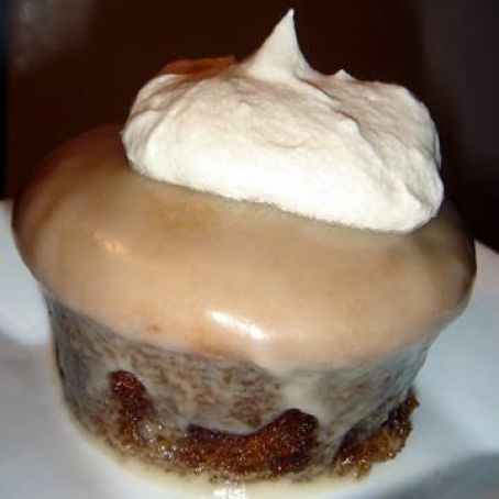 Root Beer Float Cupcake