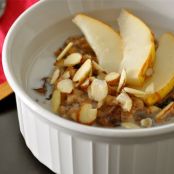 Pear and Almond Crockpot Steel Cut Oats