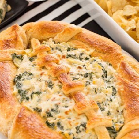 Spinach-Artichoke Dip in a Football