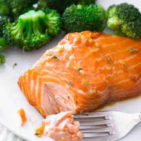 Garlic Honey Ginger Glazed Salmon
