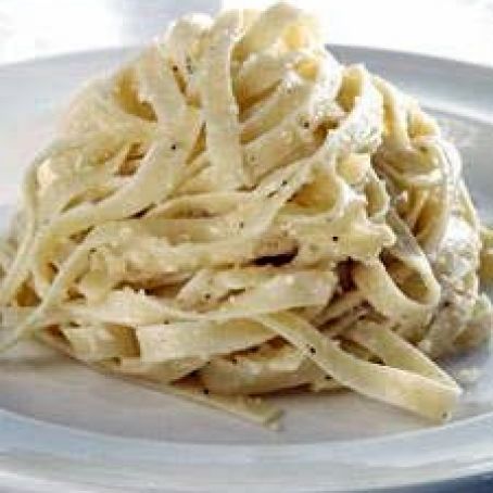 Fettuccine Alfredo