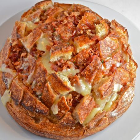 Cheddar Bacon Ranch Pulls (a.k.a. Crack Bread)