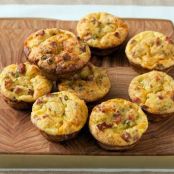 Cheddar, Ham, and Scallion Cups