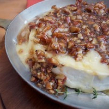 Maple Pecan Baked Brie