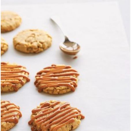 Cashew-Caramel Cookies