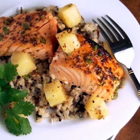 Maple Glazed Salmon with Pineapple