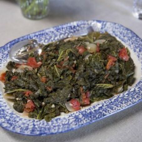 Braised Kale and Tomatoes