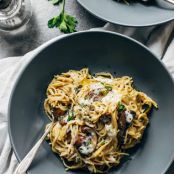 PASTA - Creamy Garlic Herb Mushroom Spaghetti
