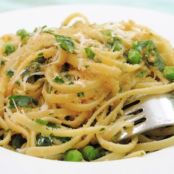 Pasta with Peas and Tuna