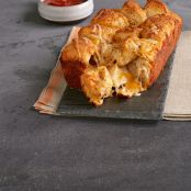 Cheesy Salsa Pull-Apart Bread