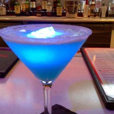 Blue Glowtini from Fifties Prime Time Cafe - Hollywood Studios Disney