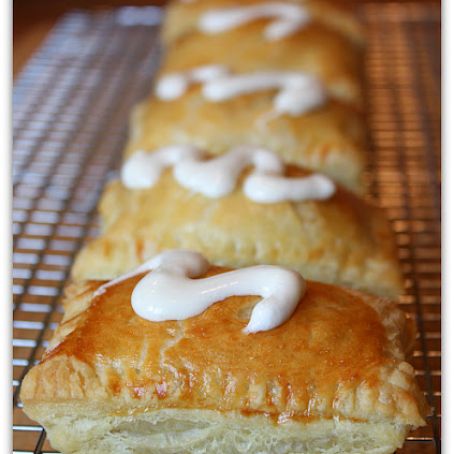 Peanut Butter Smores Turnovers