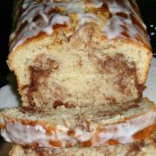 Easy Cinnamon Roll Bread