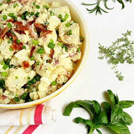 Sour Cream and Bacon Potato Salad