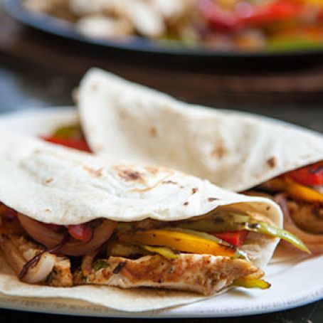 Easy Chicken Fajitas