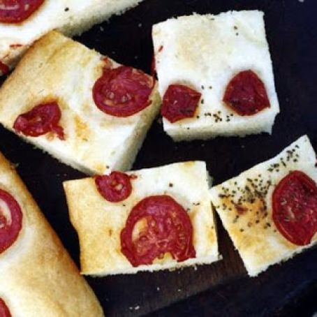 TOMATO FOCACCIA