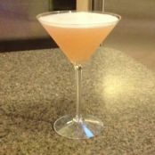 Pink lemonade martini