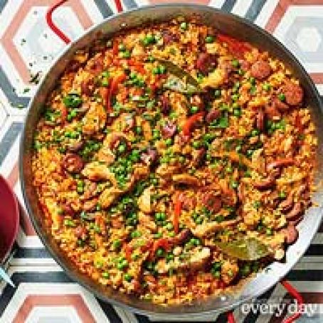 CHICKEN & CHORIZO PAELLA