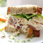 HARVEST ALMOND CHICKEN SALAD