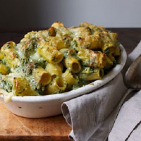 Baked Rigatoni with Spinach, Ricotta, & Fontina