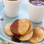 Warm Cinnamon Crisps with Hot Chocolate