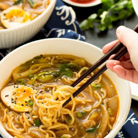 HOMEMADE EASY CHICKEN RAMEN & SOFT BOILED EGGS