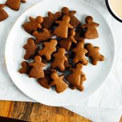 Mini coconut oil gingerbread folk